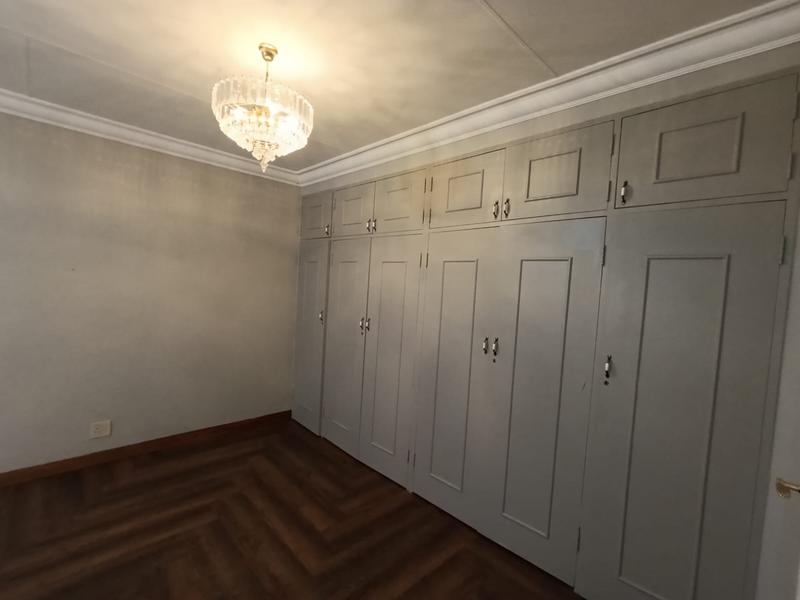 4 Bedroom Property for Sale in Middelburg Eastern Cape